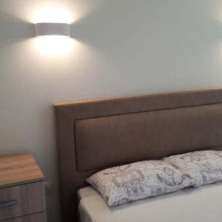 2Br Apartment With Pool كوتور المظهر الخارجي الصورة
