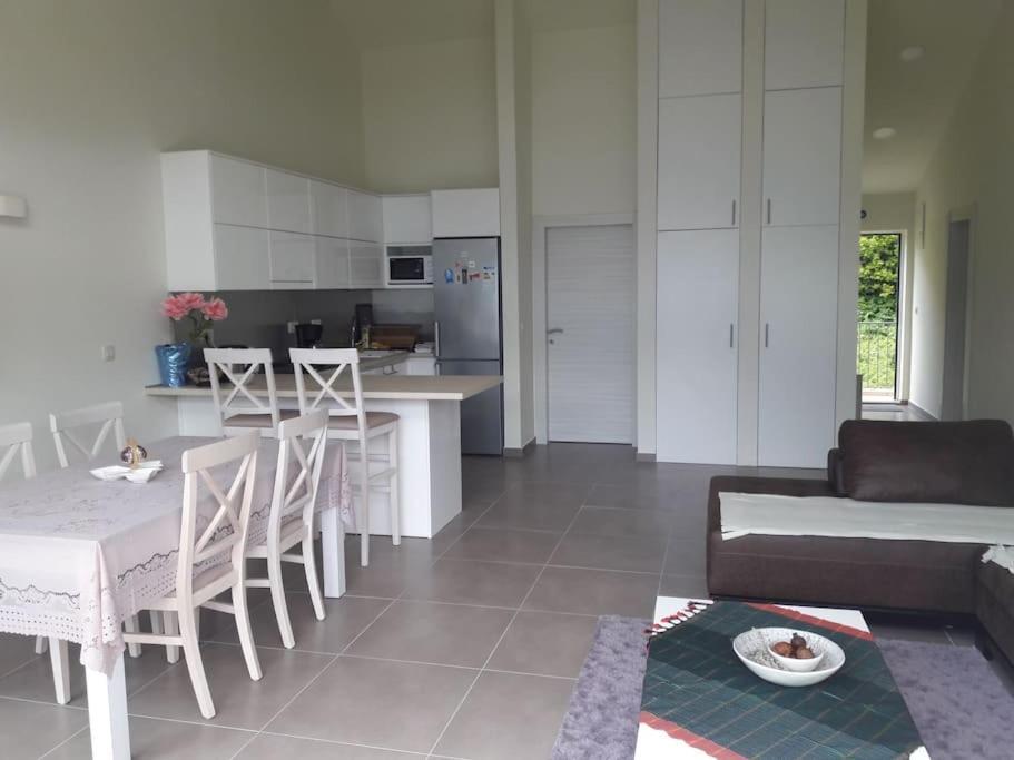 2Br Apartment With Pool كوتور المظهر الخارجي الصورة