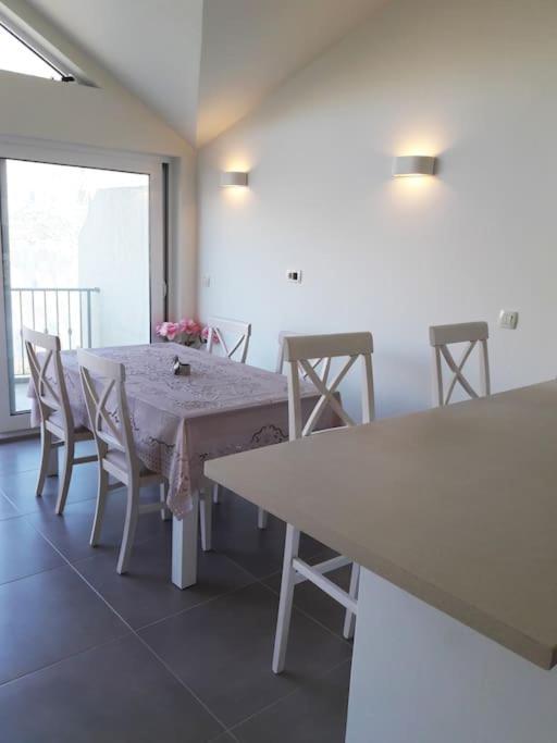 2Br Apartment With Pool كوتور المظهر الخارجي الصورة