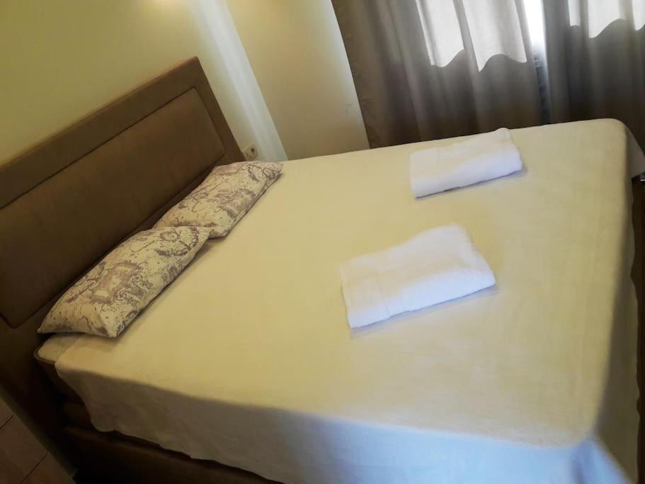 2Br Apartment With Pool كوتور المظهر الخارجي الصورة
