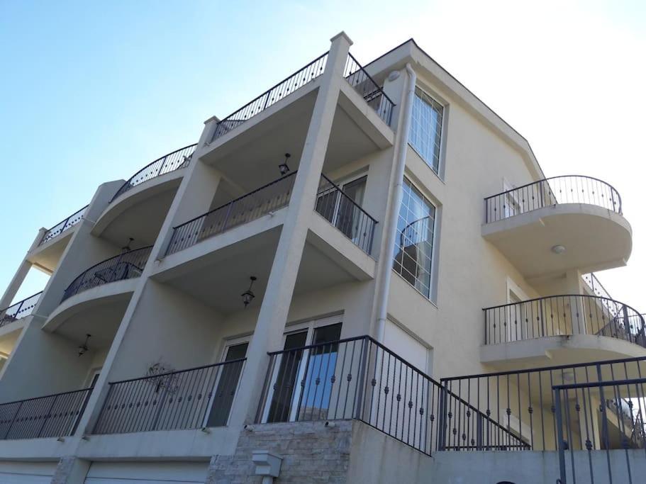 2Br Apartment With Pool كوتور المظهر الخارجي الصورة